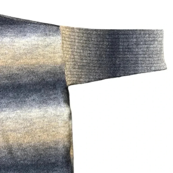 Loft Womens Dolman Sleeve Ombre Turtleneck Sweater in Blue Tan Size Medium - Picture 8 of 8